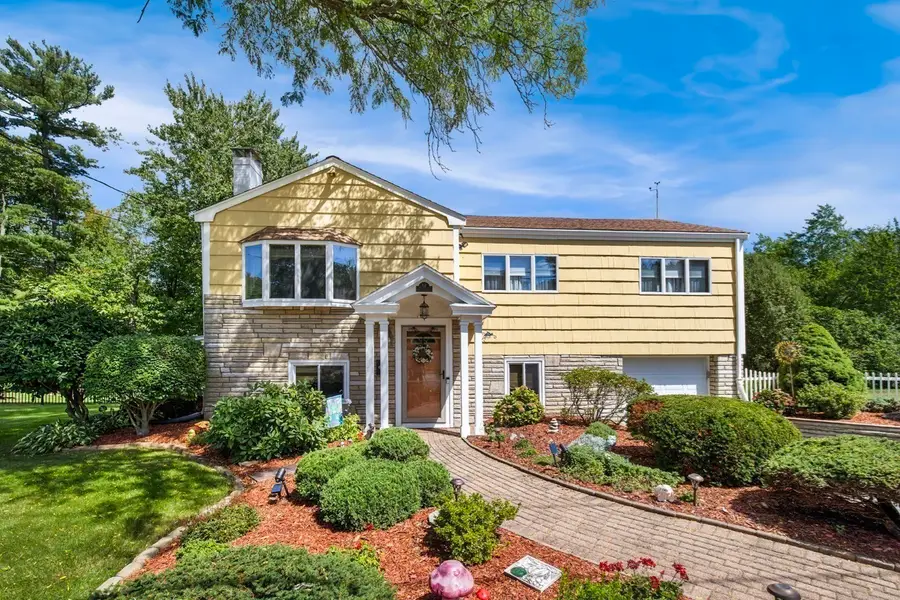 12 Carpenter Road, Lynnfield, MA 01940 - #3