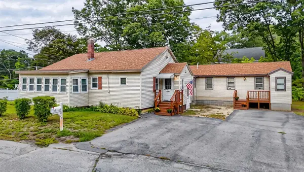 114 Old Meadow Rd, Dracut, MA 01826