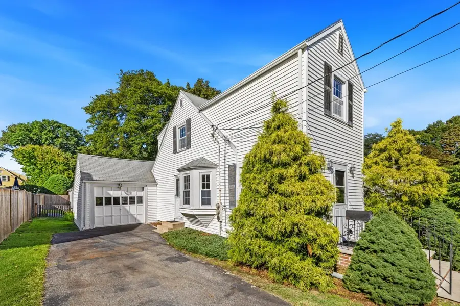 4 Stanton Road, Stoneham, MA 02180 - #2