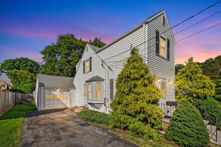 4 Stanton Road, Stoneham, MA 02180 - #3
