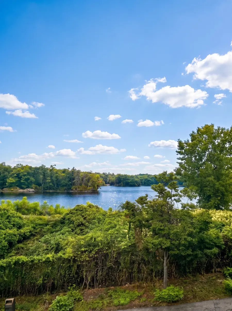 53 Aquavia Rd, Medford, MA 02155 - #2