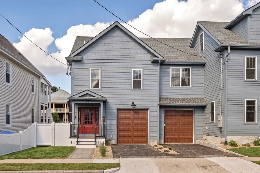 37 Cotting St #37, Medford, MA 02155 - #2
