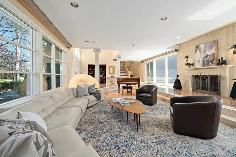 20 Montrose St, Newton, MA 02458 - #2