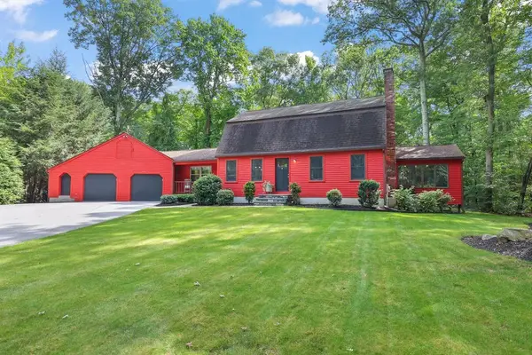 11 Barrett, Bellingham, MA 02019
