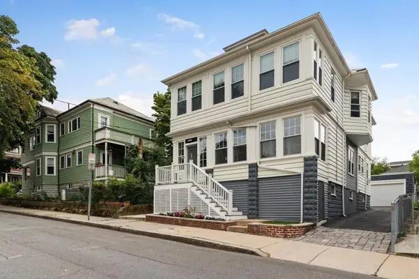 7 Hamilton Rd, Somerville, MA 02144