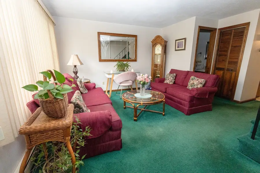 6 Robins St. #6, East Bridgewater, MA 02333 - #3
