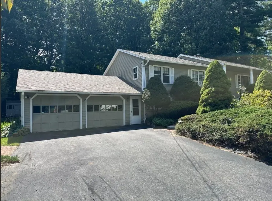 38 Fort Sumter Dr, Holden, MA 01520 - #2