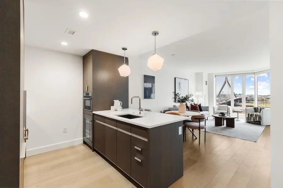 100 Lovejoy Wharf #8-H, Boston, MA 02114 - #3