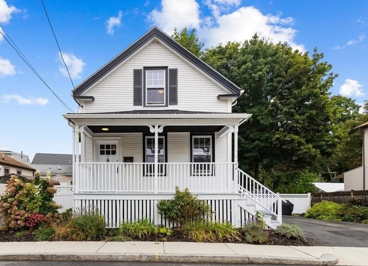 8 Cliff St, Malden, MA 02148 - #1