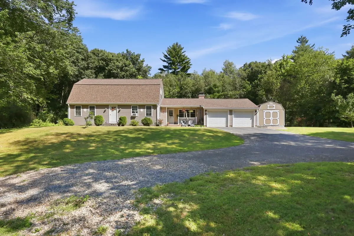291 Franklin St, Belchertown, MA 01007 - #1