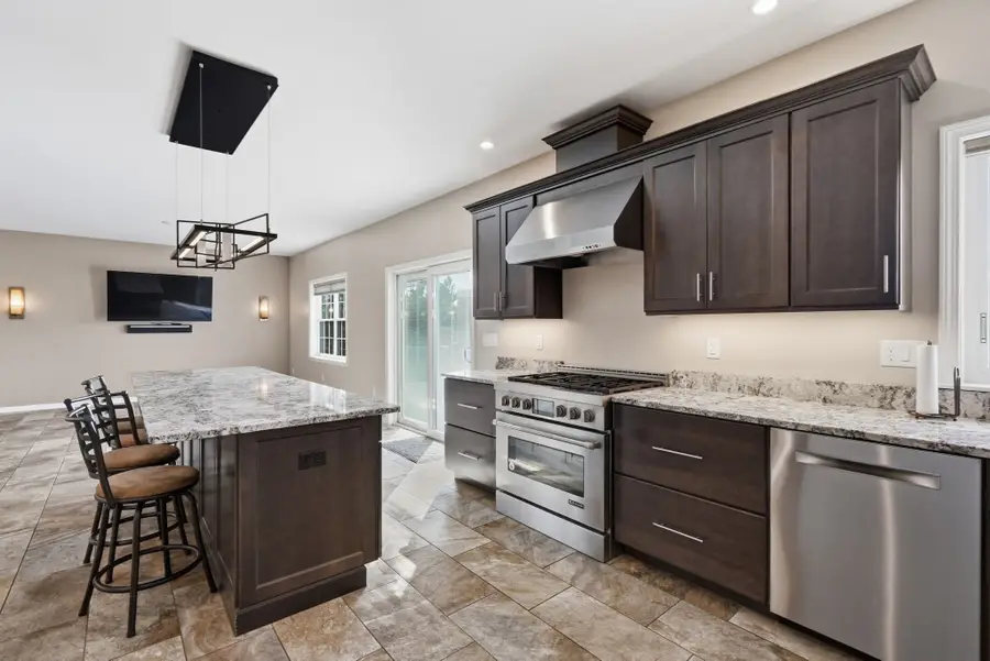 9 Marshall Circle, Peabody, MA 01960 - #3