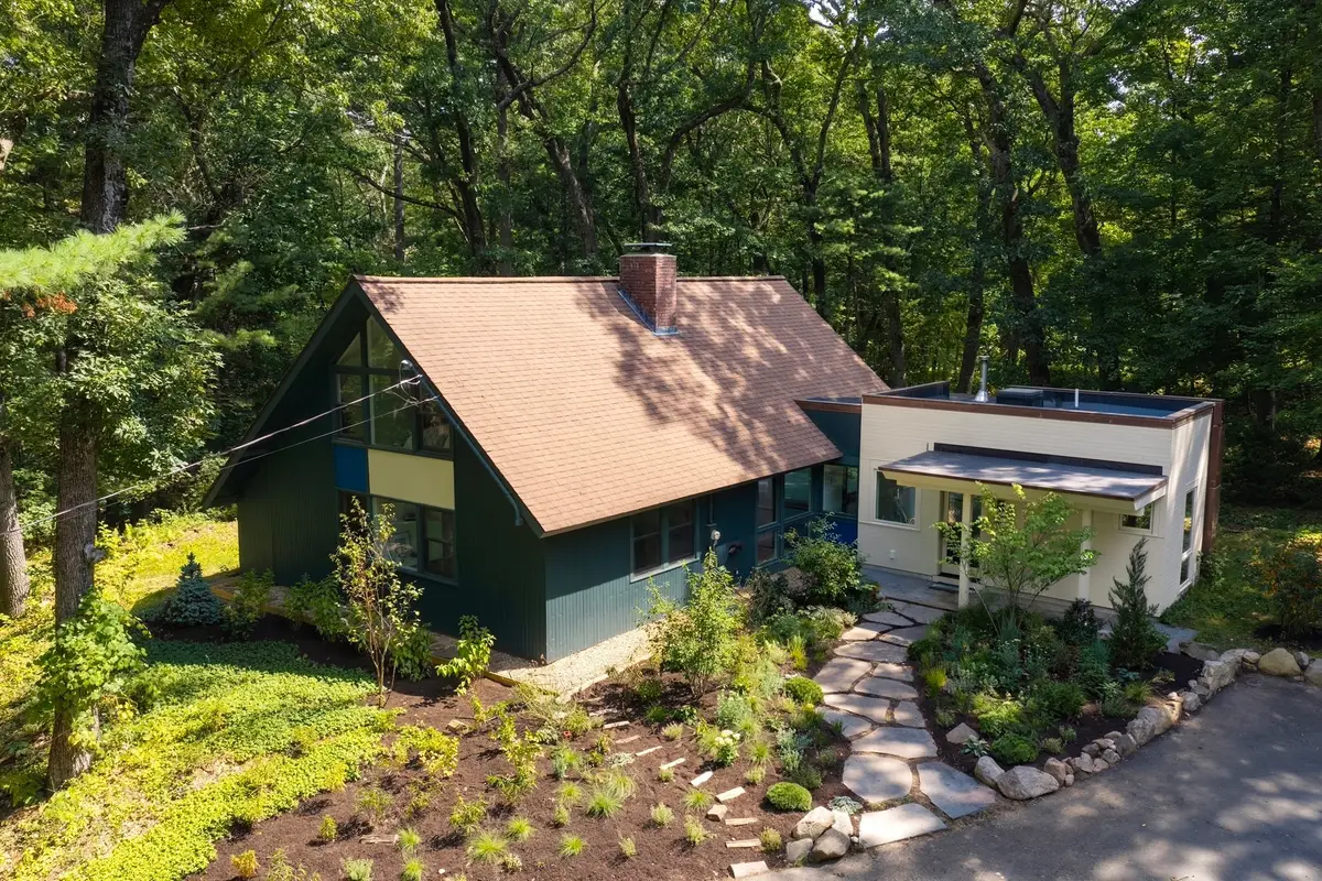 102 The Valley Rd, Concord, MA 01742 - #1