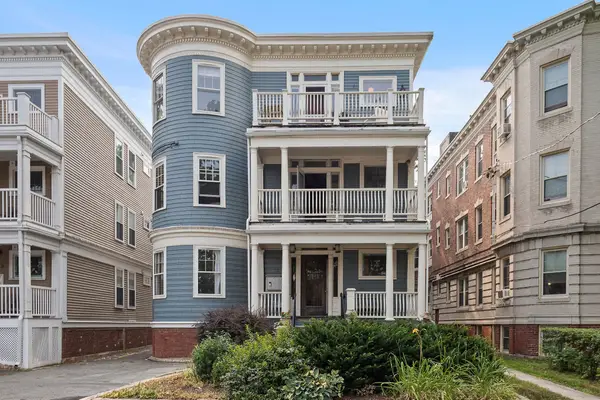 85 Trowbridge St #3, Cambridge, MA 02138