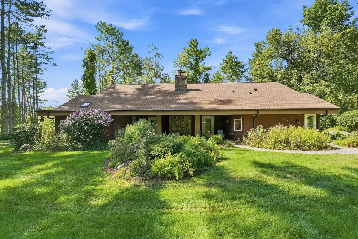 6 Ragged Hill Rd, Ware, MA 01082 - #1
