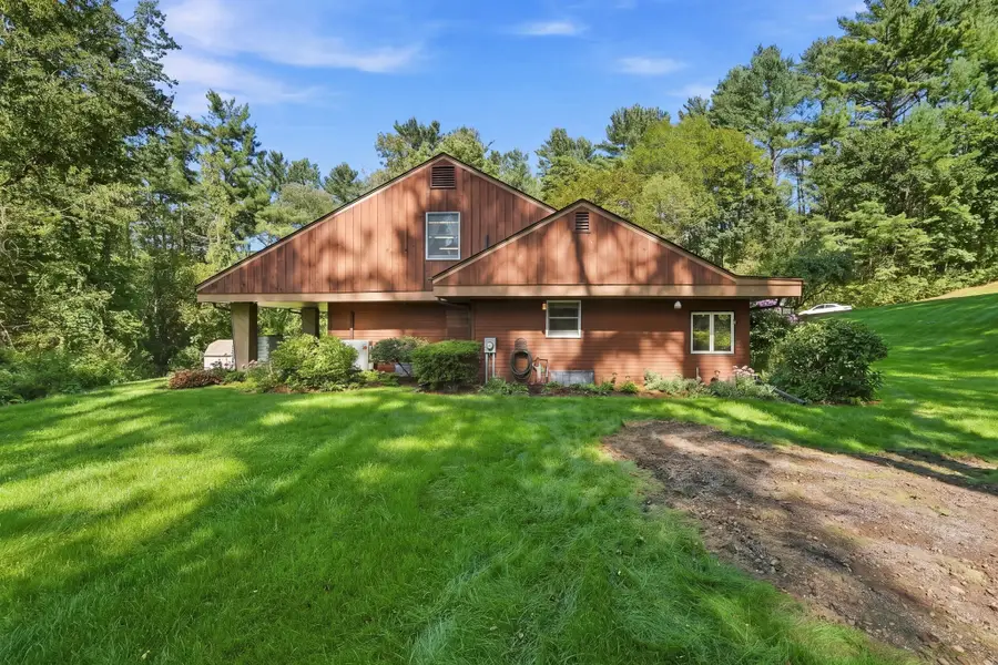 6 Ragged Hill Rd, Ware, MA 01082 - #3