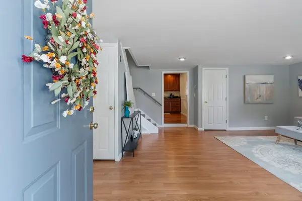142 Bridle Road, Billerica, MA 01821
