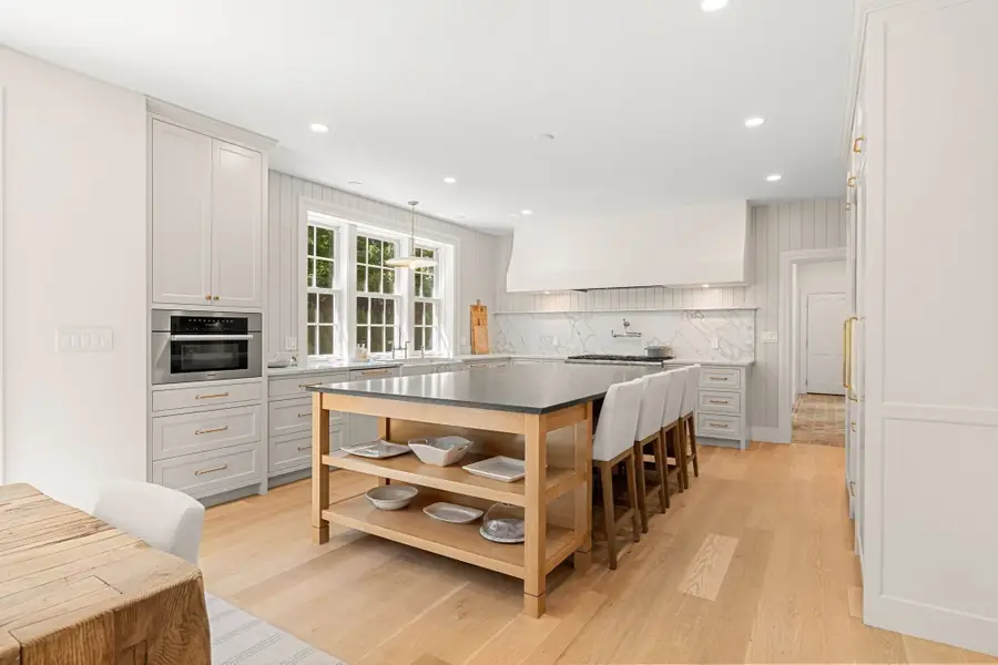 26 Toppans Lane, Newburyport, MA 01950 - #3