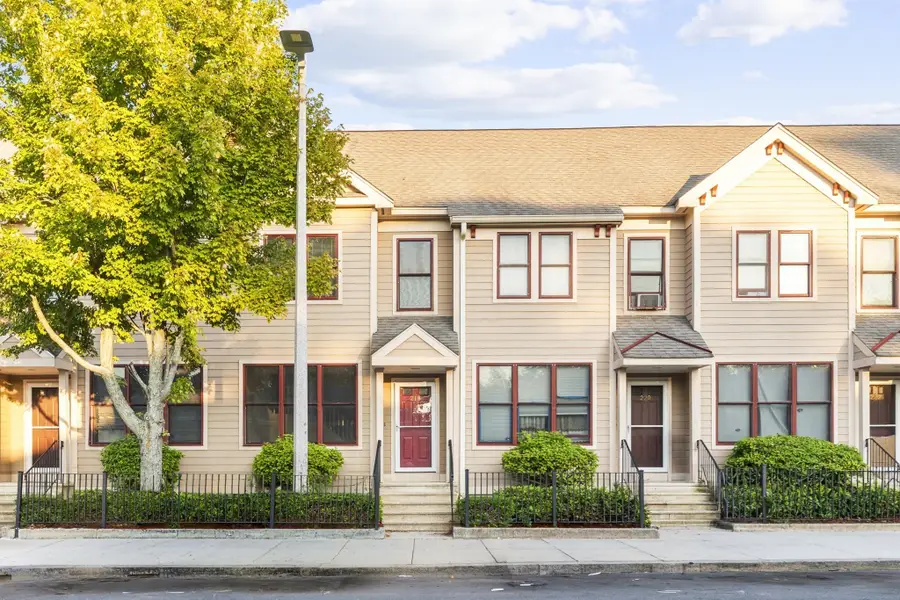 218 Humboldt Ave #218, Boston, MA 02121 - #2