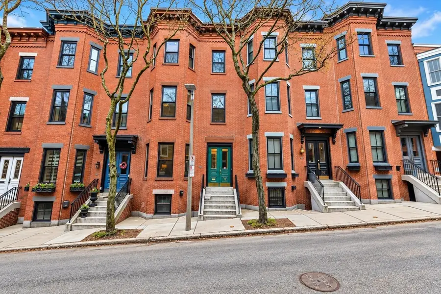 12 Auburn Street, Boston, MA 02129 - #2