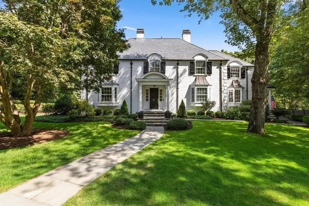 97 Arnold Road, Wellesley, MA 02481 - #1