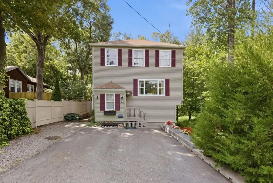 7 Gambier Street, Newton, MA 02466 - #2