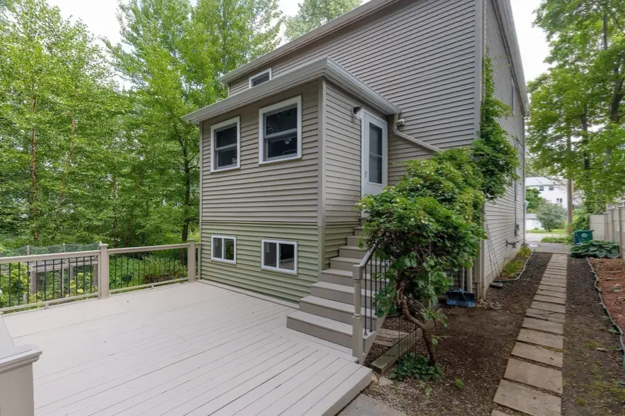 7 Gambier Street, Newton, MA 02466 - #3