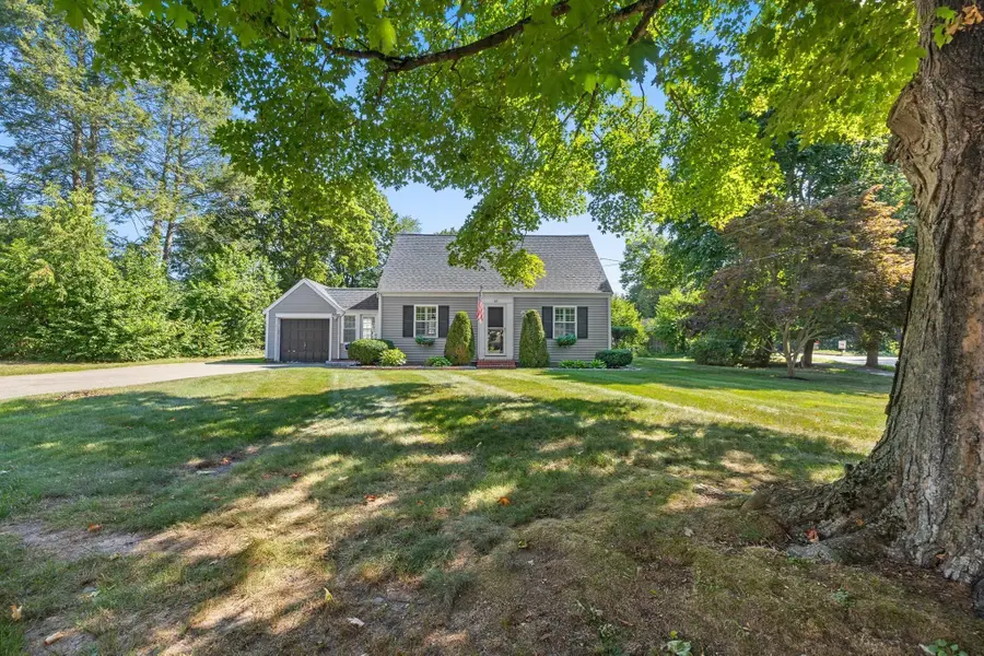66 Prospect Street, Hingham, MA 02043 - #3