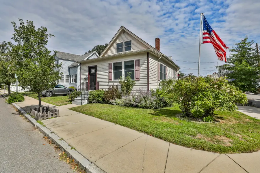 58 Charnwood Rd, Medford, MA 02155 - #2