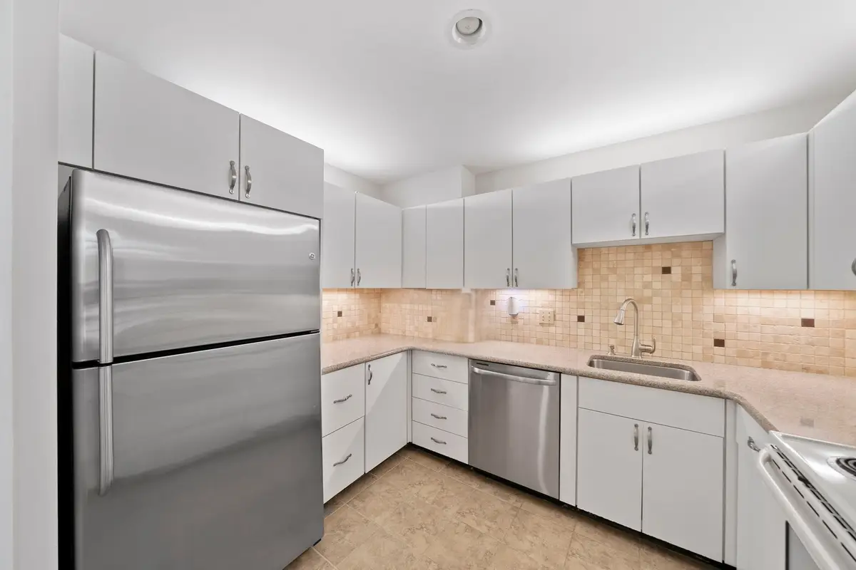100 Parks St #27, Duxbury, MA 02332 - #1