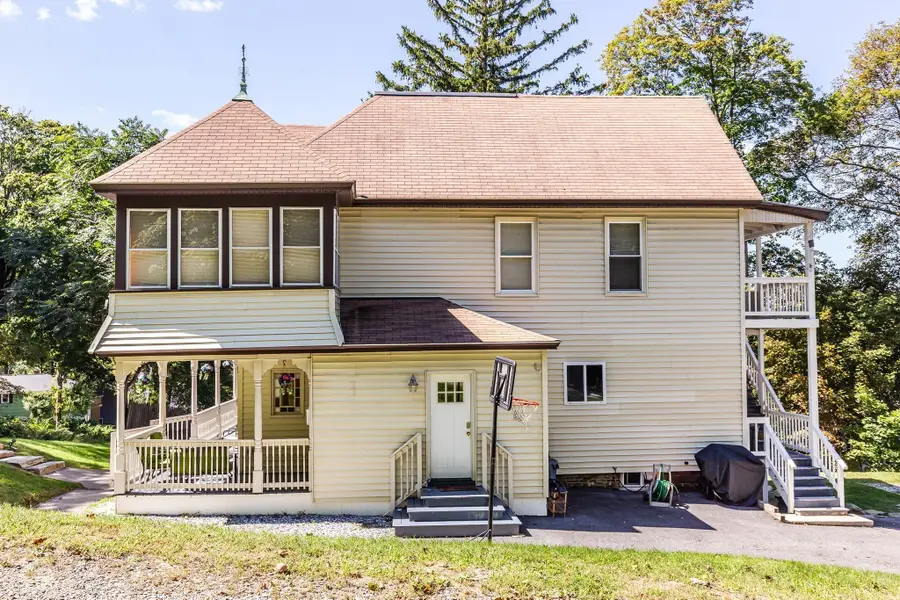 35 Mckinley, Worcester, MA 01605 - #2