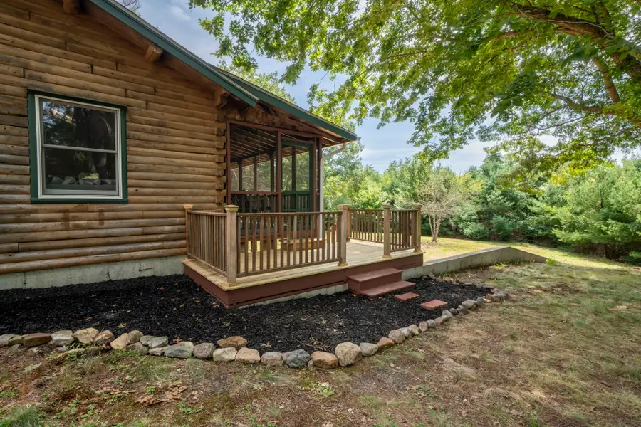 25 Old Center St, Carver, MA 02330 - #2