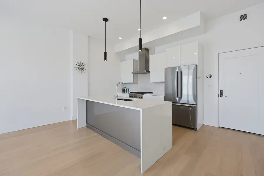 20 W 5th St #5D, Boston, MA 02127 - #3