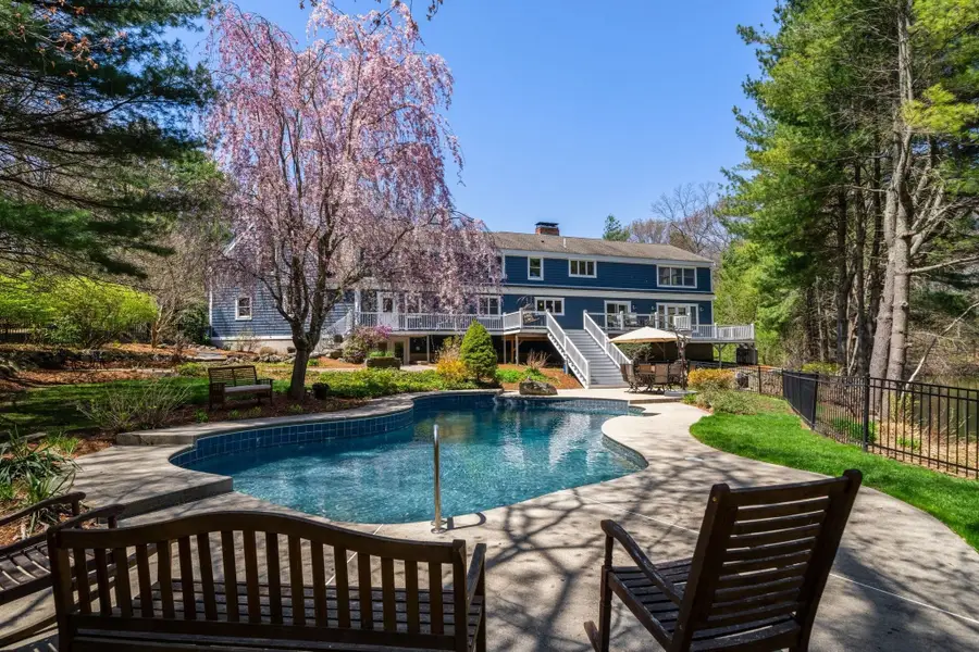 19 Devonshire Road, Middleton, MA 01949 - #3