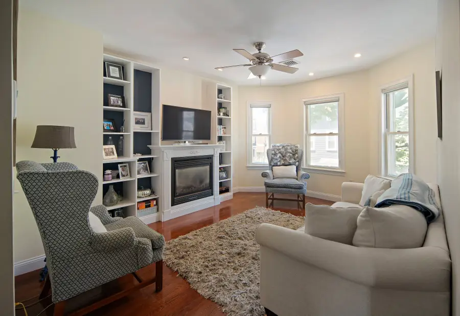 257 E St #2, Boston, MA 02127 - #2