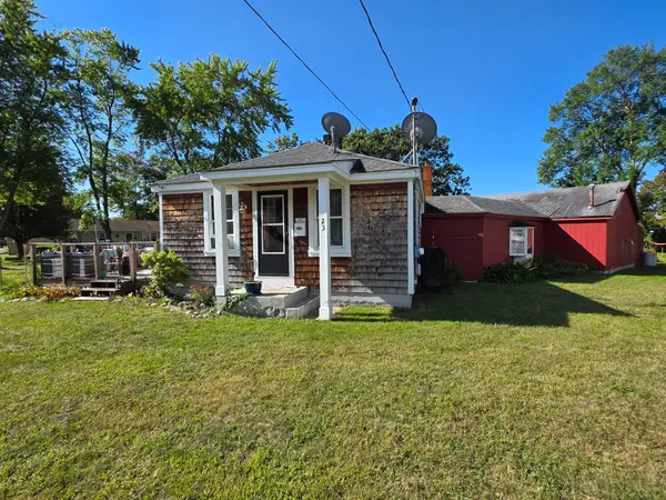 23 Coolidge Ave, Montague, MA 01376