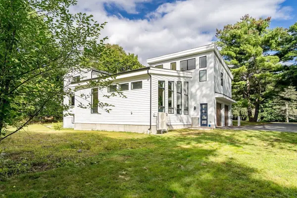 1 Maureen Rd, Lexington, MA 02420