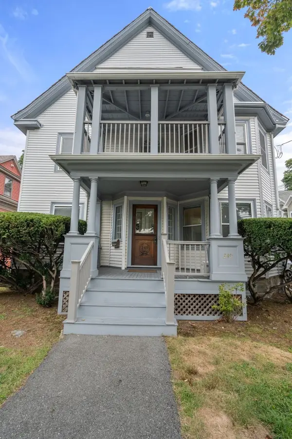 249 Crafts St, Newton, MA 02460