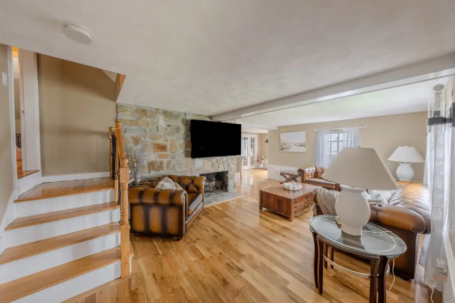 55 Burrell St, Melrose, MA 02176 - #2