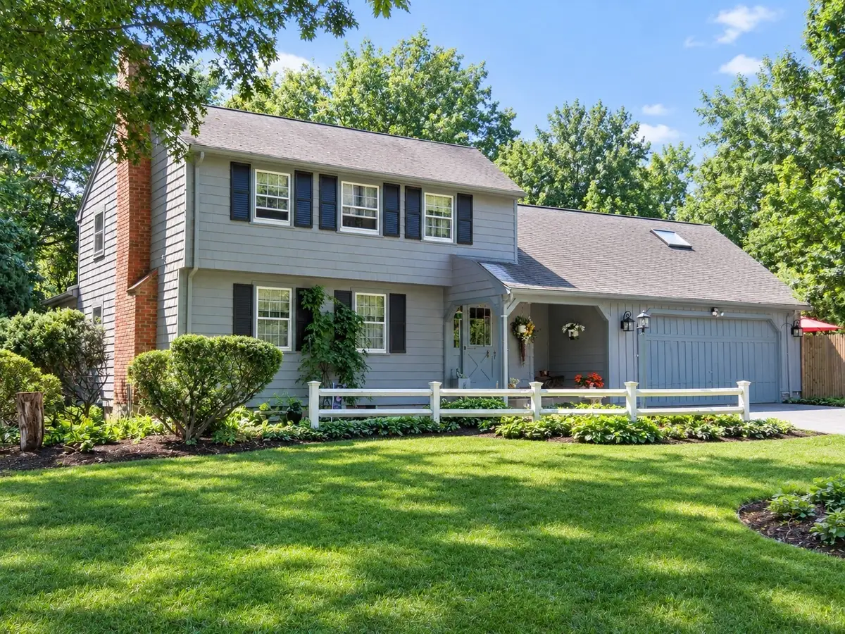 23 Donna Dr, Hanover, MA 02339 - #1