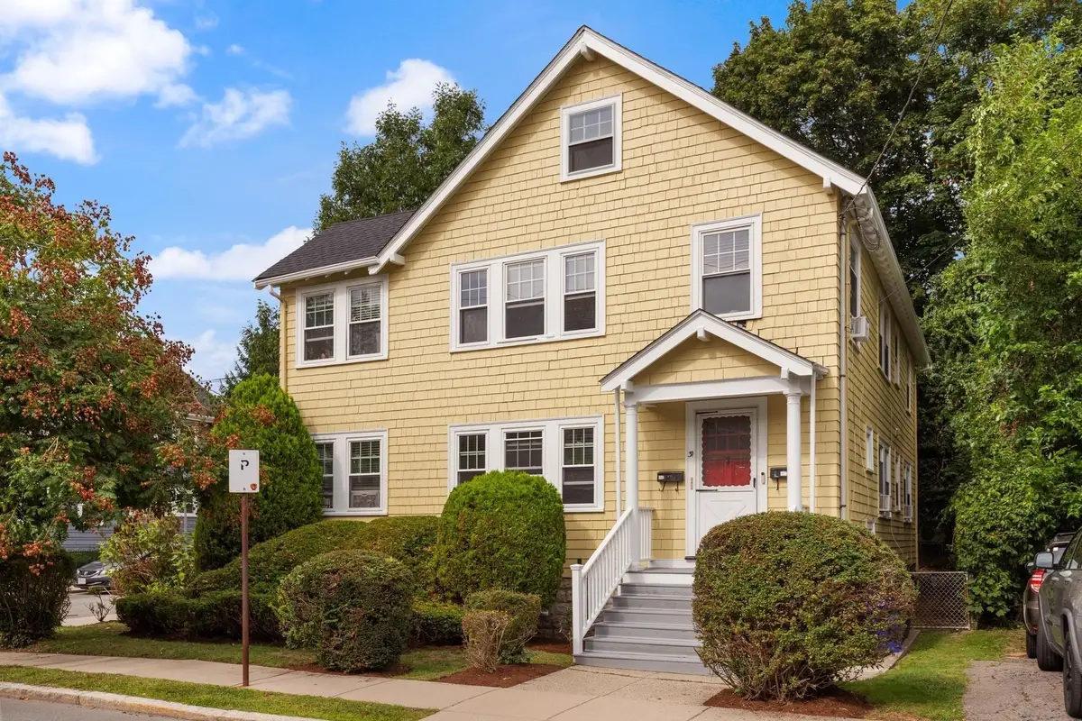 31 Willoughby St, Boston, MA 02135 - #1