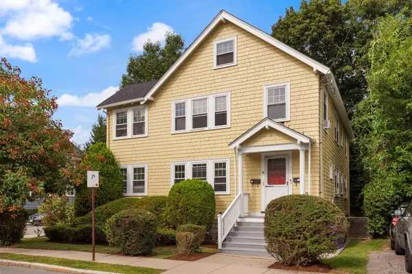 31 Willoughby St, Boston, MA 02135