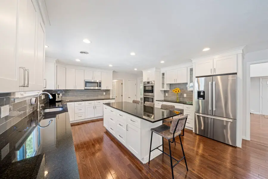 42 Magnolia Rd, Sharon, MA 02067 - #3