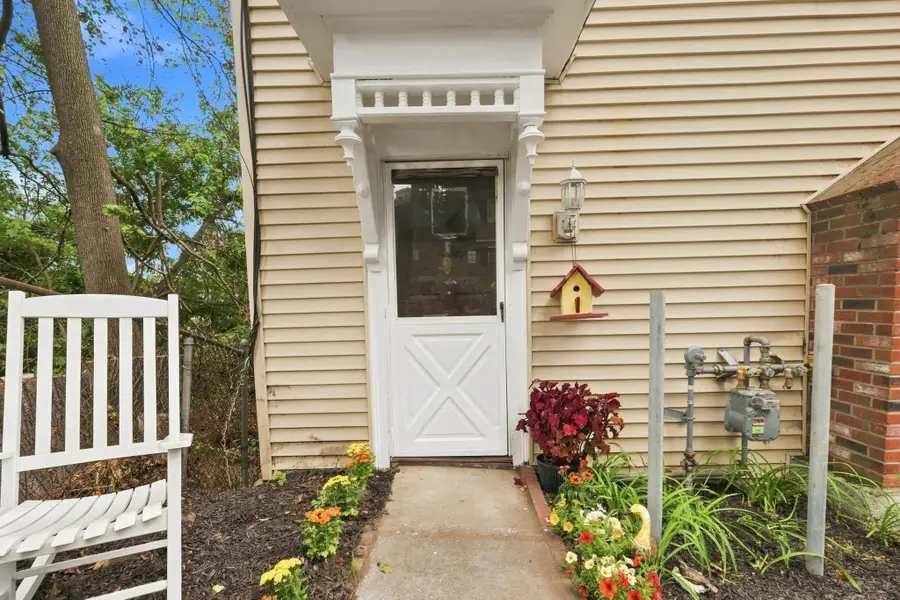 126 Payson St, Fitchburg, MA 01420 - #3