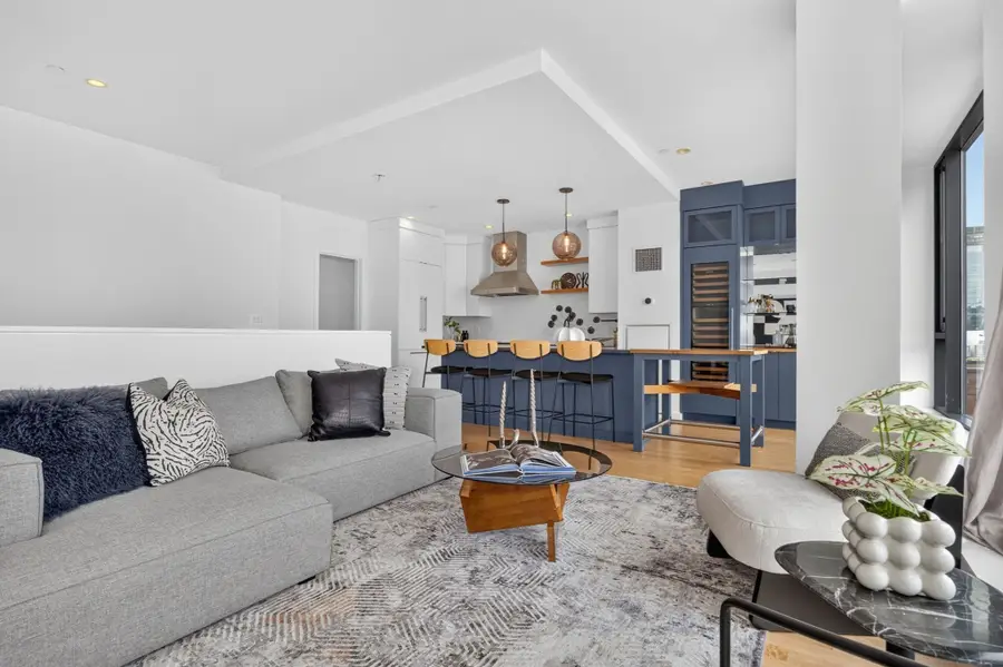 346 Congress #604, Boston, MA 02210 - #2