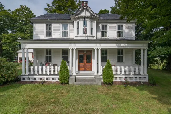 31 South St, Bernardston, MA 01337