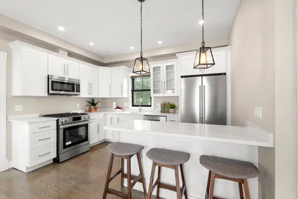 20 Plain St, Boston, MA 02122