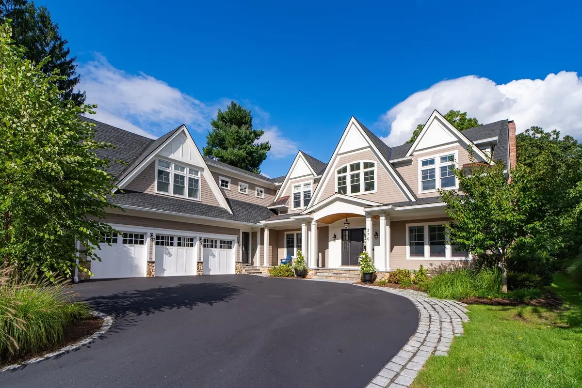 370 Grove St, Needham, MA 02492 - #1
