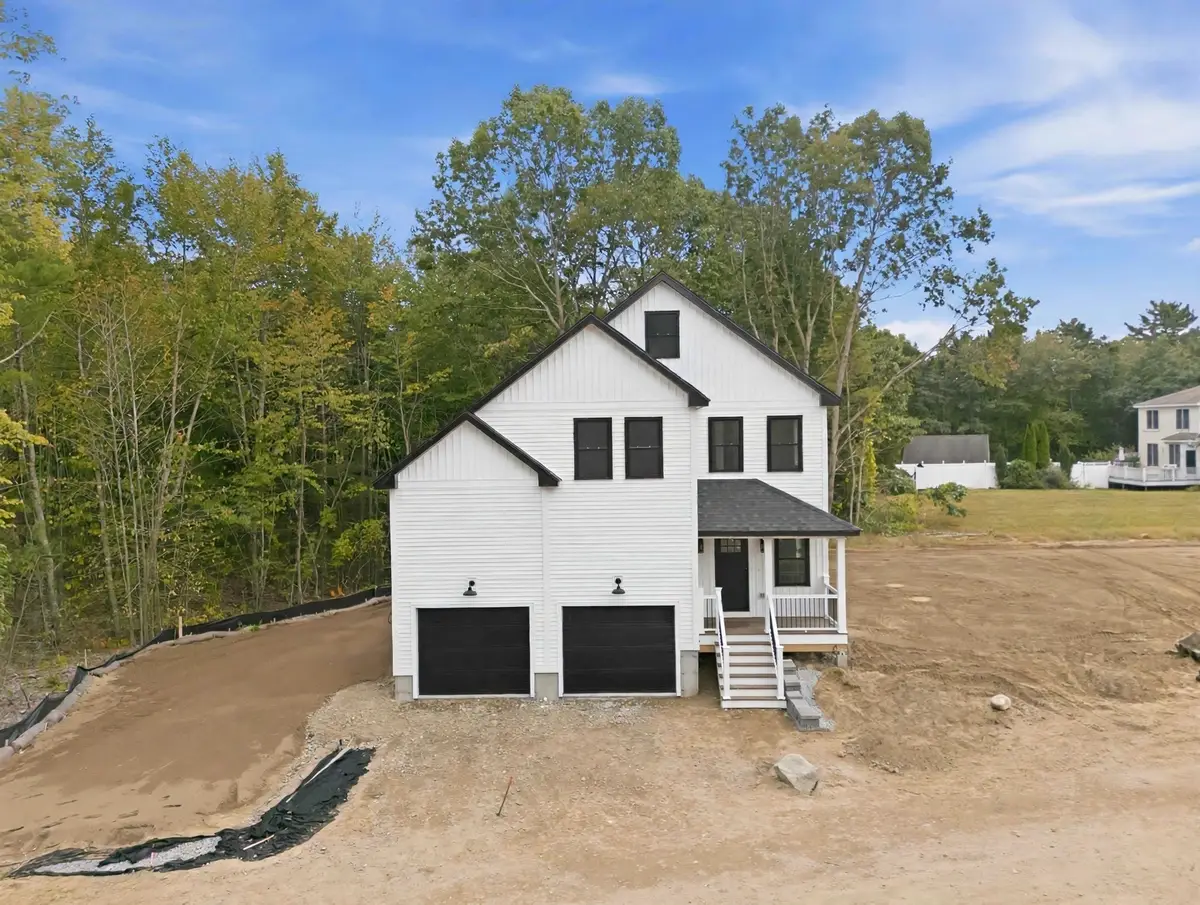 38 Elmwood St, Salisbury, MA 01952 - #1