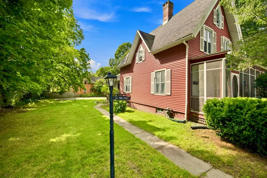 46 Finn St, Northampton, MA 01060 - #2