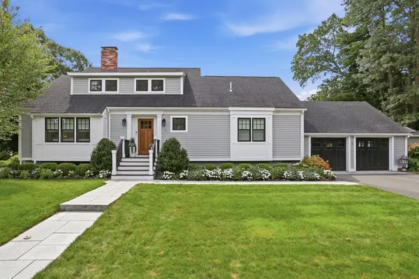 9 Stacey Circle, Concord, MA 01742